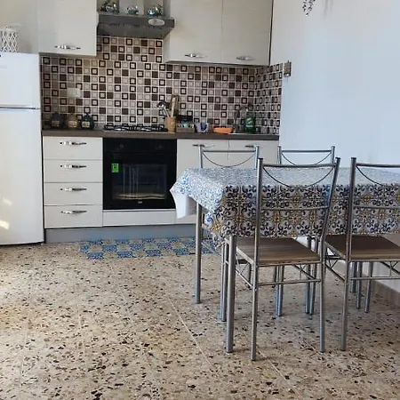 Acqua E Sole Montallegro-bovo Marina